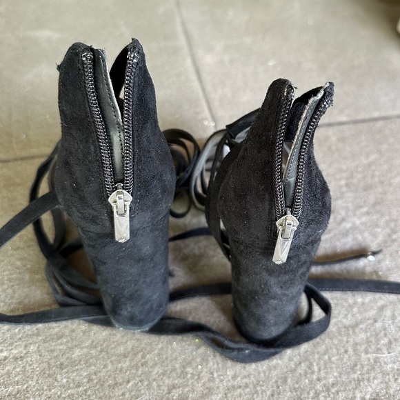 Sam Edelman Heels - Picture 2 of 3